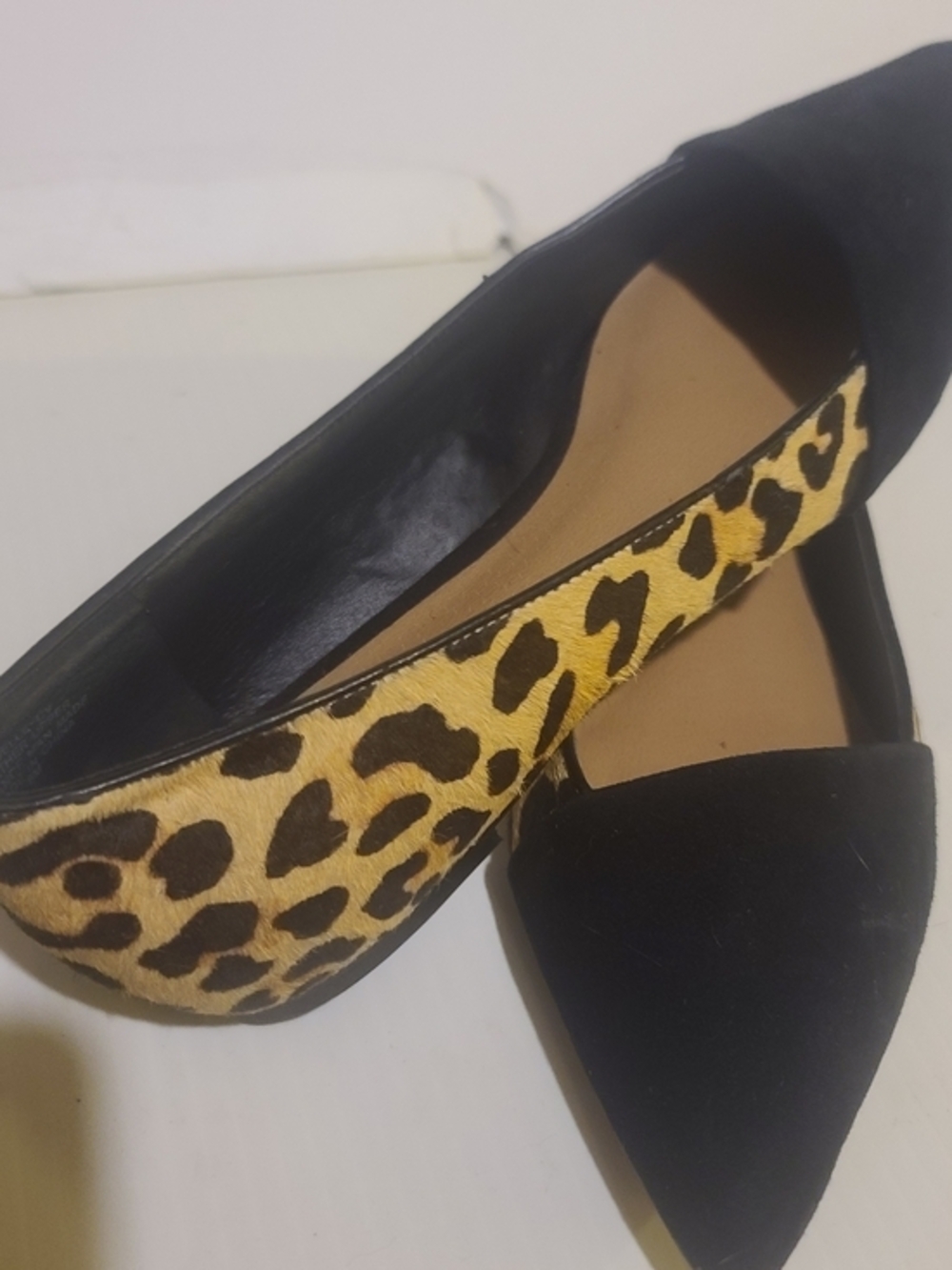 Crown Vintage Women Leopard Calf Hair Black Suede Pointed Toe Flats Sz 8